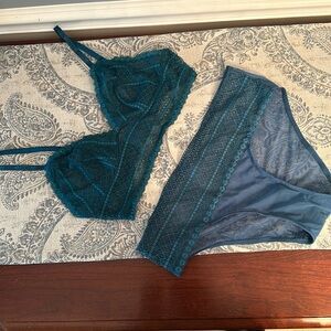 DKNY Bralette & Panty combo. Blue. Both size Small.